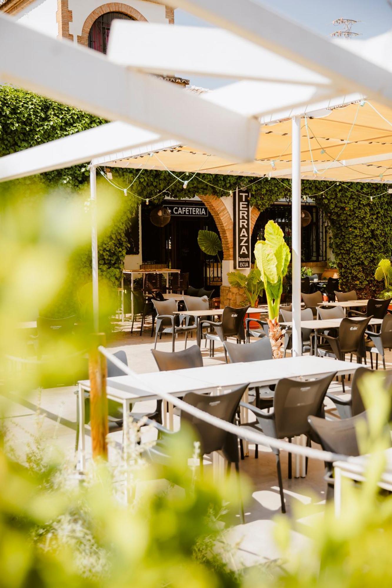 Escua Aparthotel Archidona Bagian luar foto