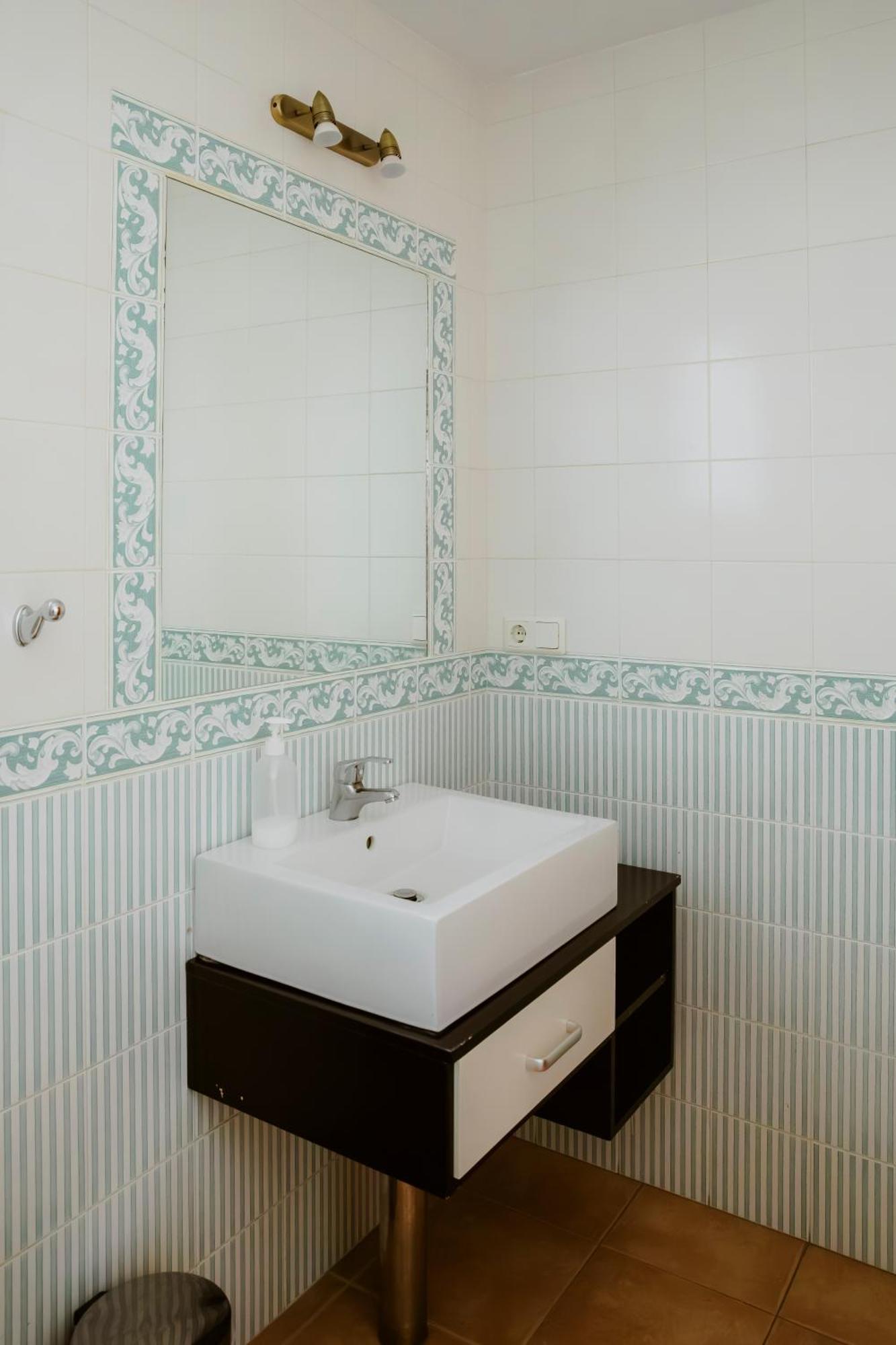 Escua Aparthotel Archidona Bagian luar foto